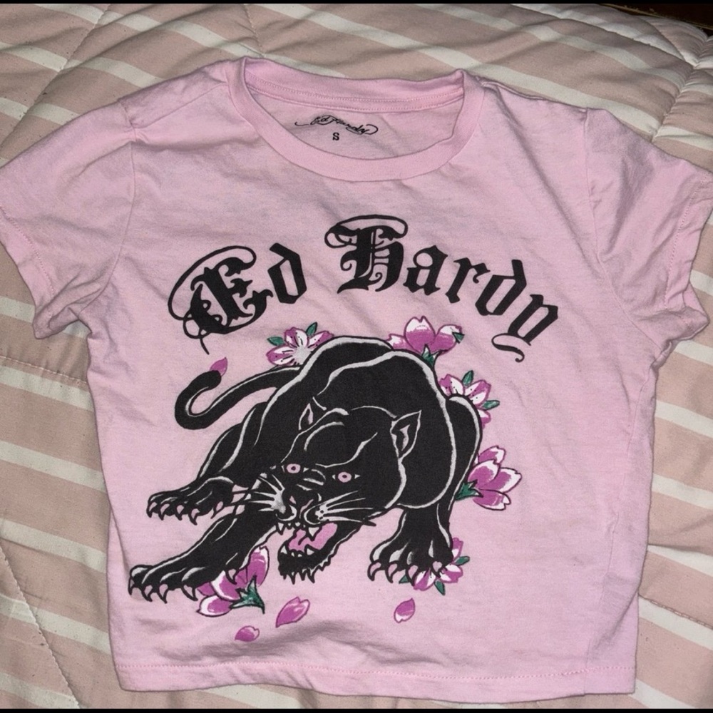 *sold* Ed Hardy Pink Short Sleeve Tee with Panther Graphic